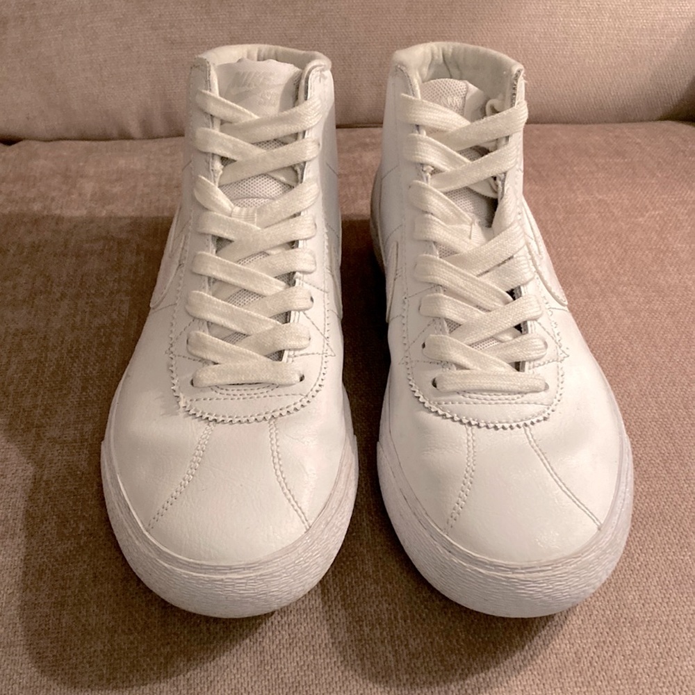 Nike SB Bruin High Women's Skateboarding Shoe